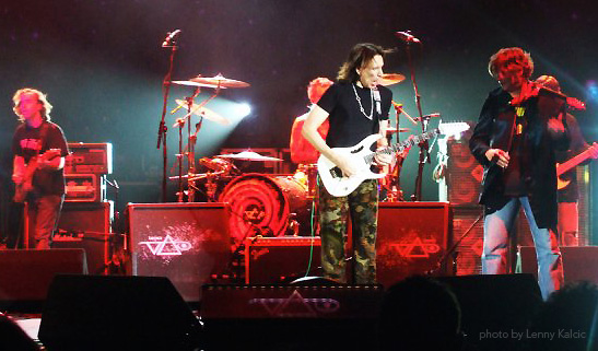 Steve Vai and Alex DePue, London 2007